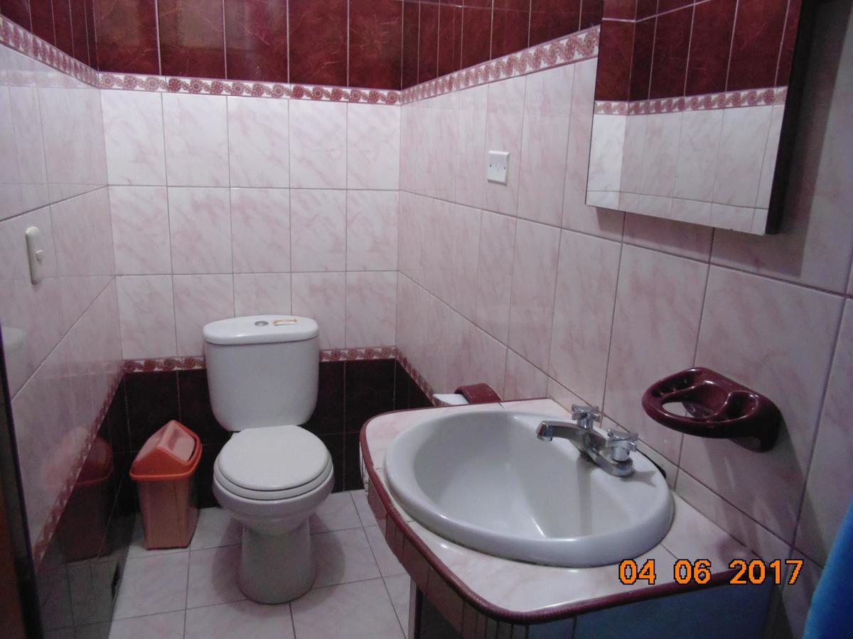 פיורה Hotel Bayovar מראה חיצוני תמונה